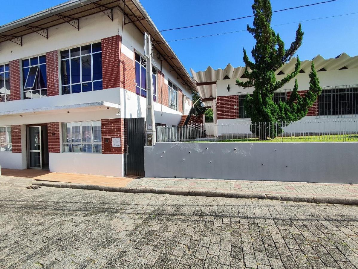 Villa Bilac 03 - Studio Proximo A Vila Germanica Blumenau Exterior foto